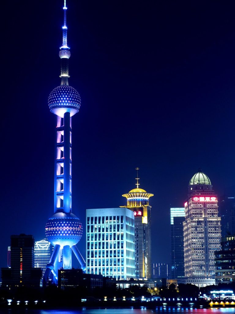 Shanghai Oriental Pearl tower at night