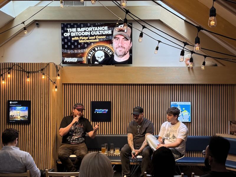 Live event at PubKey bar with Peter McCormack